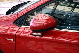 更激进的街头战车