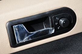 2011款一汽大众捷达1.6L手动