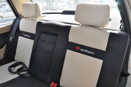 2011款一汽大众捷达1.6L手动