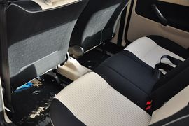 2011款一汽大众捷达1.6L手动