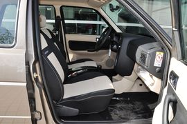 2011款一汽大众捷达1.6L手动