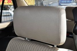 2011款一汽大众捷达1.6L手动