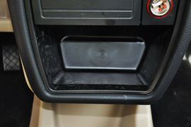 2011款一汽大众捷达1.6L手动
