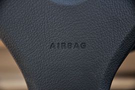 2011款一汽大众捷达1.6L手动