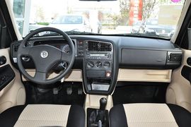 2011款一汽大众捷达1.6L手动
