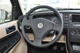 2011款一汽大众捷达1.6L手动