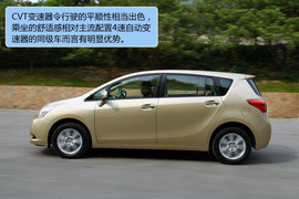 2011款丰田逸致试驾