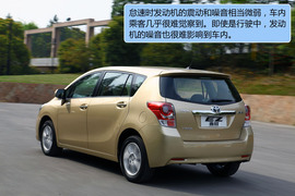 2011款丰田逸致试驾