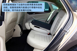 2011款上海大众全新帕萨特体验实拍