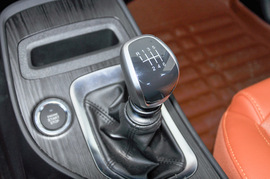 2016款奇瑞瑞虎7