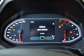 2016款奇瑞瑞虎7