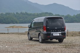 2016款江淮瑞风M5试驾组图