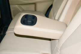 2016款三菱欧蓝德