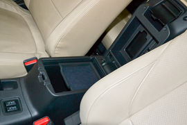 2016款三菱欧蓝德