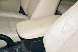 2016款三菱欧蓝德