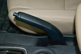 2016款三菱欧蓝德