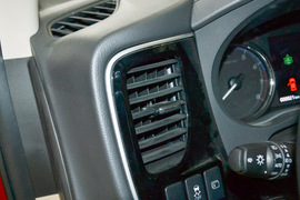 2016款三菱欧蓝德