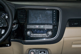 2016款三菱欧蓝德