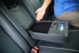 2017款福特新蒙迪欧EcoBoost245旗舰型