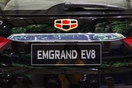 帝豪EV8