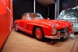 奔驰300SL