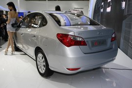 北京现代新悦动上海车展实拍