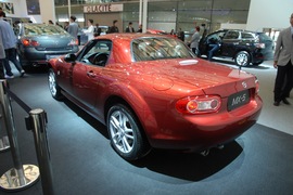 马自达MX-5