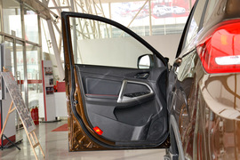 2017款奇瑞瑞虎5