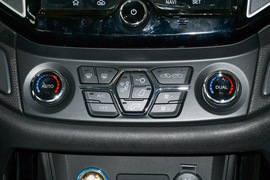 2017款奇瑞瑞虎5