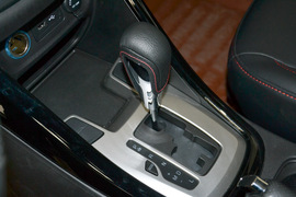 2017款奇瑞瑞虎5