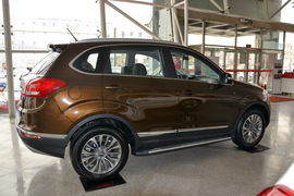 2017款奇瑞瑞虎5