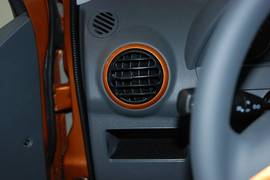 海马M11爱尚上海车展实拍