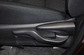 2016款丰田RAV4荣放