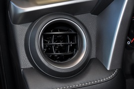 2016款丰田RAV4荣放