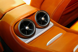 解读法拉利FF与法拉利文化