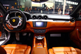 解读法拉利FF与法拉利文化