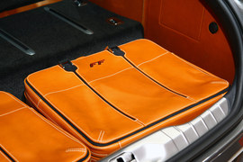 解读法拉利FF与法拉利文化