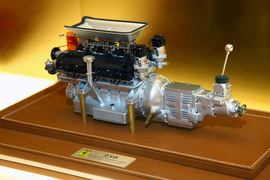 解读法拉利FF与法拉利文化