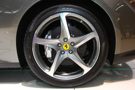 解读法拉利FF与法拉利文化