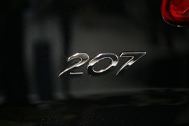 标致207两厢