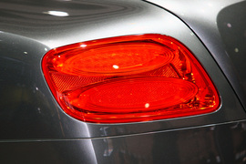 图解2011款宾利欧陆GT