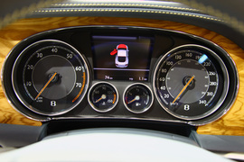 图解2011款宾利欧陆GT