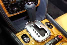 图解2011款宾利欧陆GT