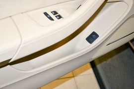 2016款奥迪A8L