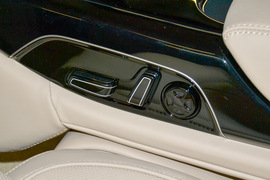 2016款奥迪A8L