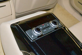 2016款奥迪A8L