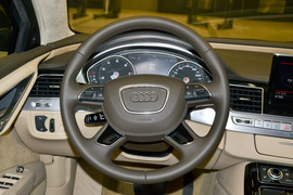 2016款奥迪A8L