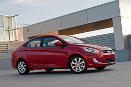 2012款现代Accent雅绅特