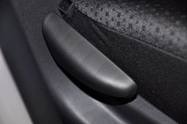 2011款广汽丰田雅力士1.6G