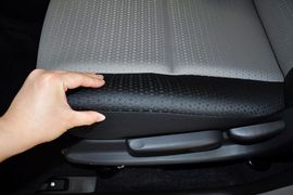 2011款广汽丰田雅力士1.6G